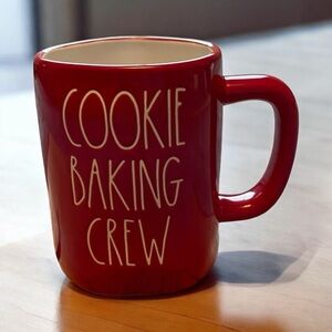Rae Dunn Red "Cookie Baking Crew"
Coffee Mug